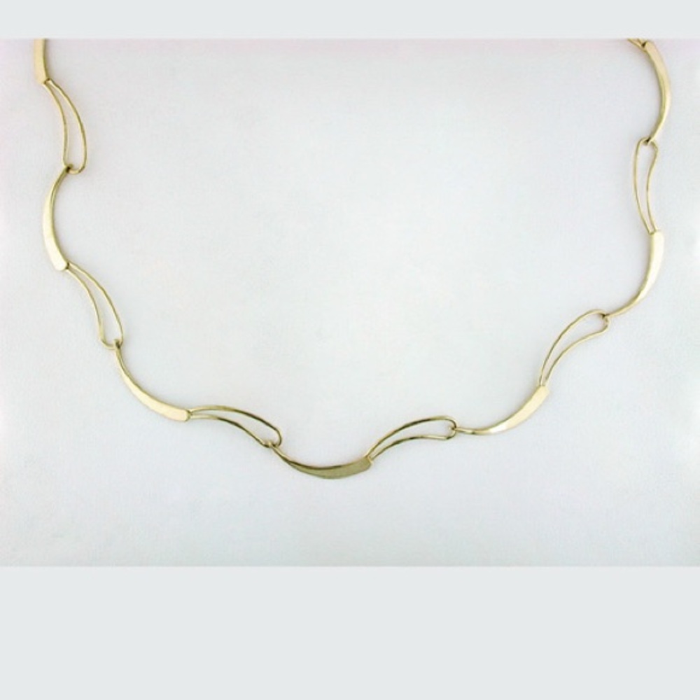 Tom Kruskal Designs gold necklace 15”
